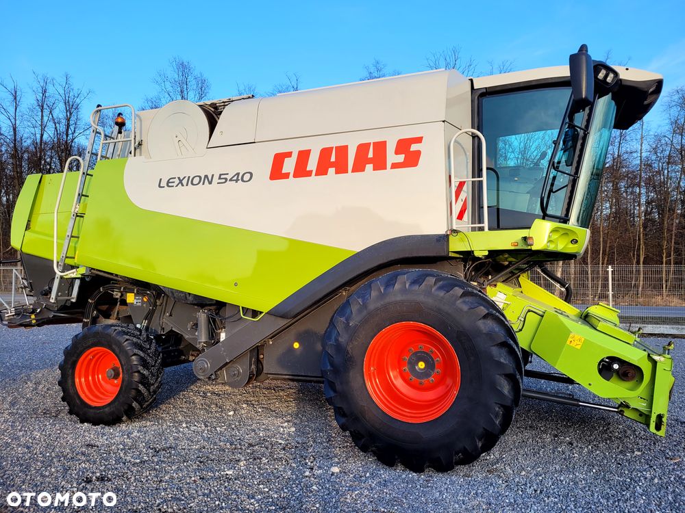 Claas LEXION 540 heder Vario V660 - 2