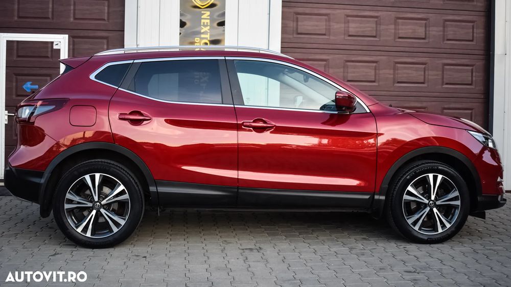 Nissan Qashqai 1.3 DIG-T TEKNA - 4