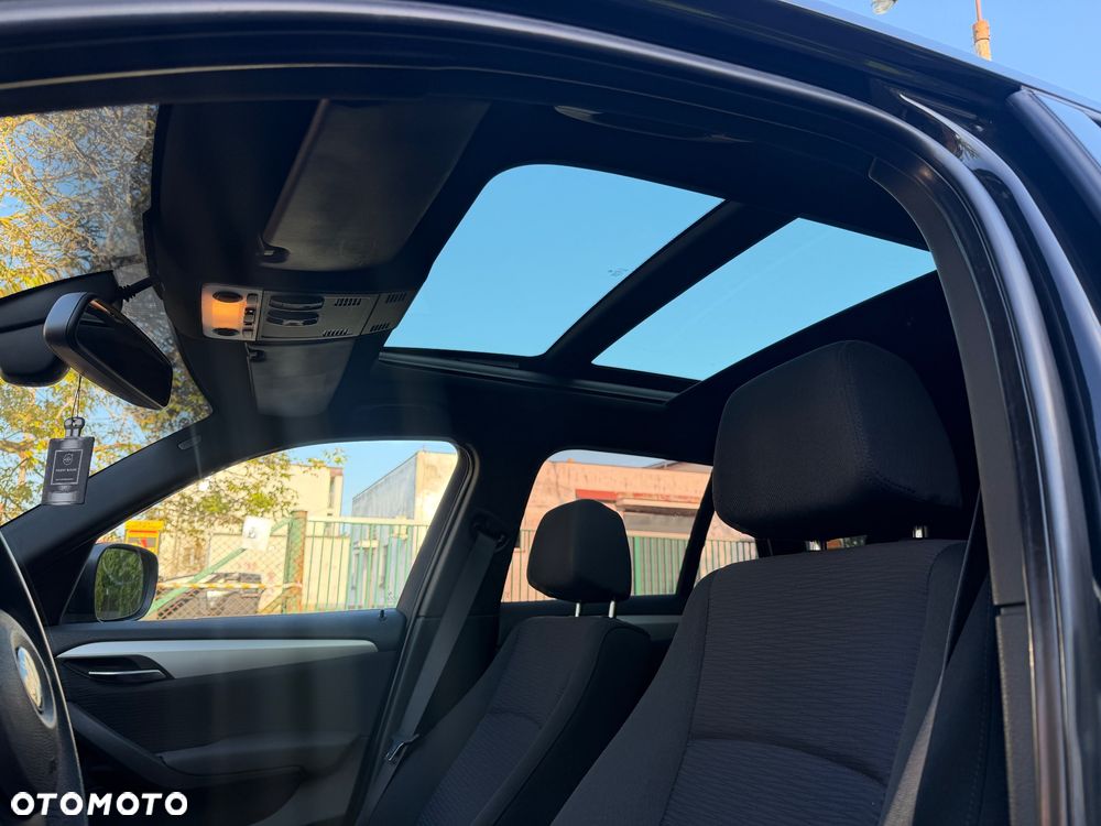 BMW X1 xDrive20d - 9
