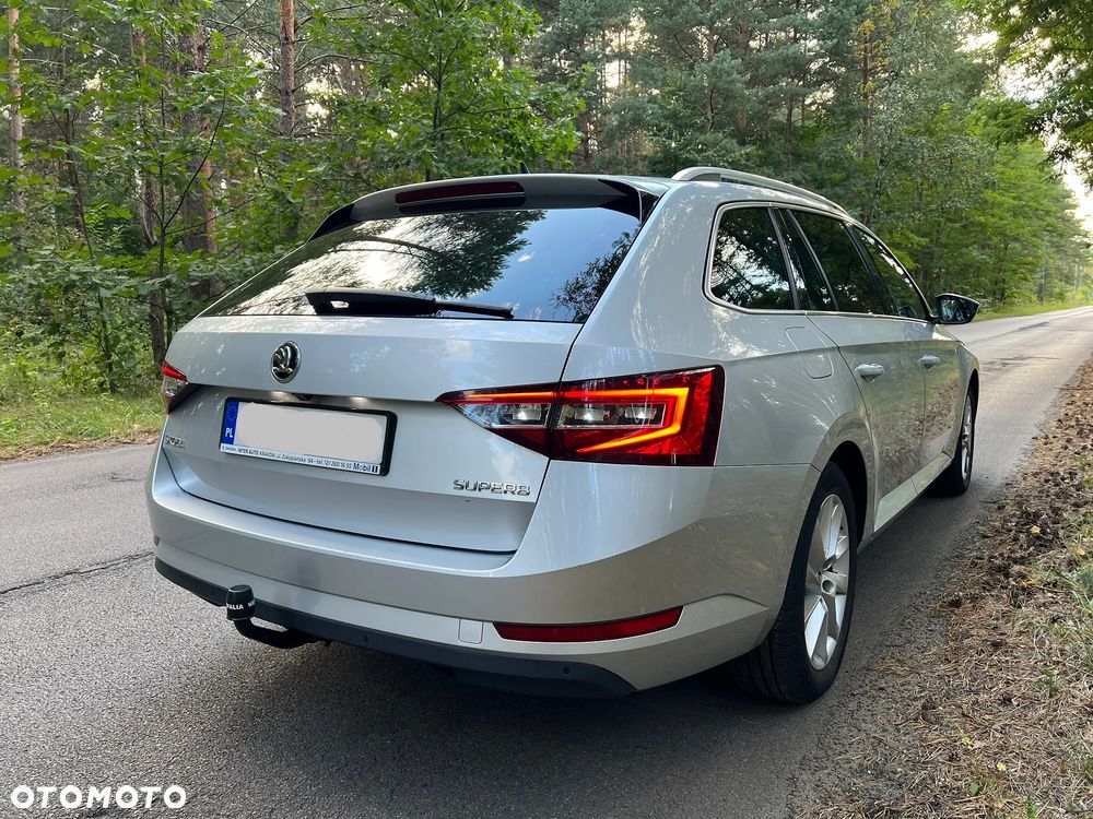 Skoda Superb 2.0 TDI Ambition - 5