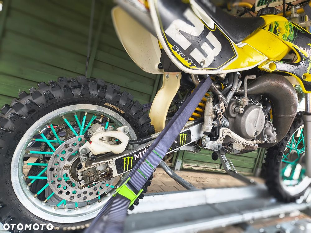 Suzuki RM - 8