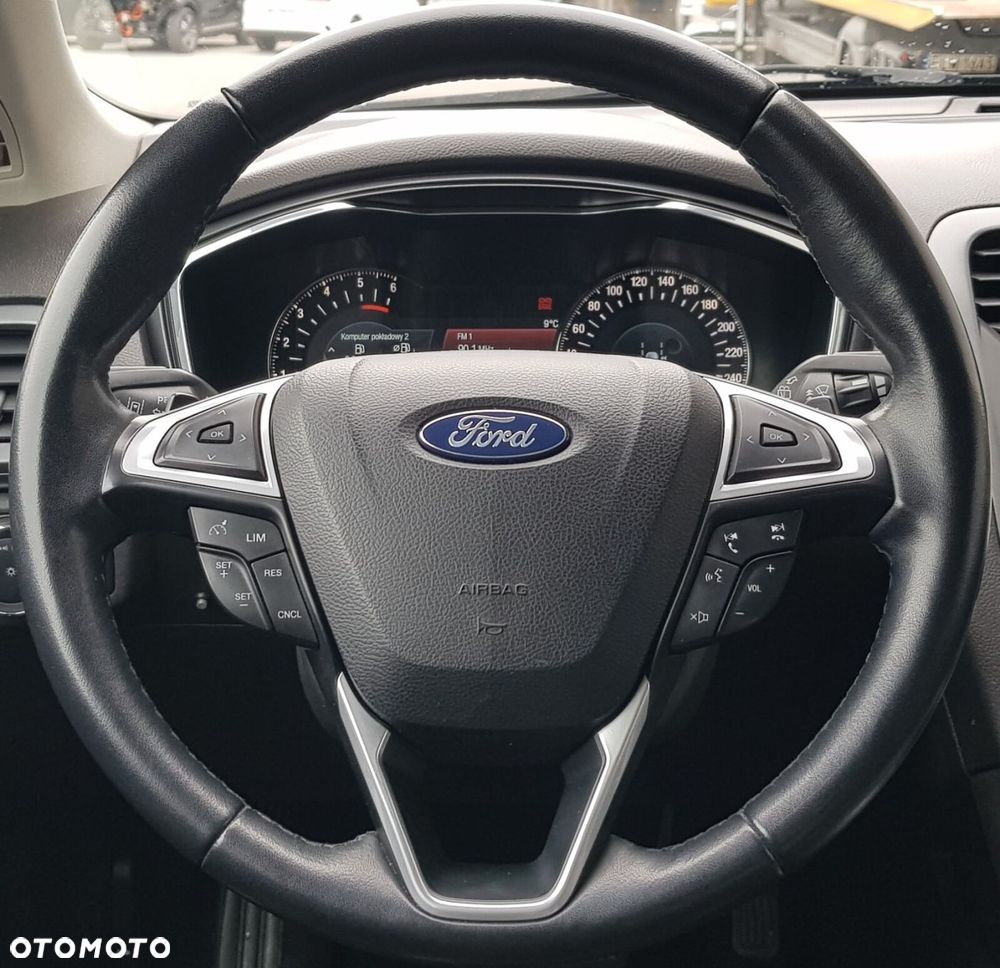 Ford Mondeo 2.0 TDCi Bi-Turbo Titanium PowerShift - 21