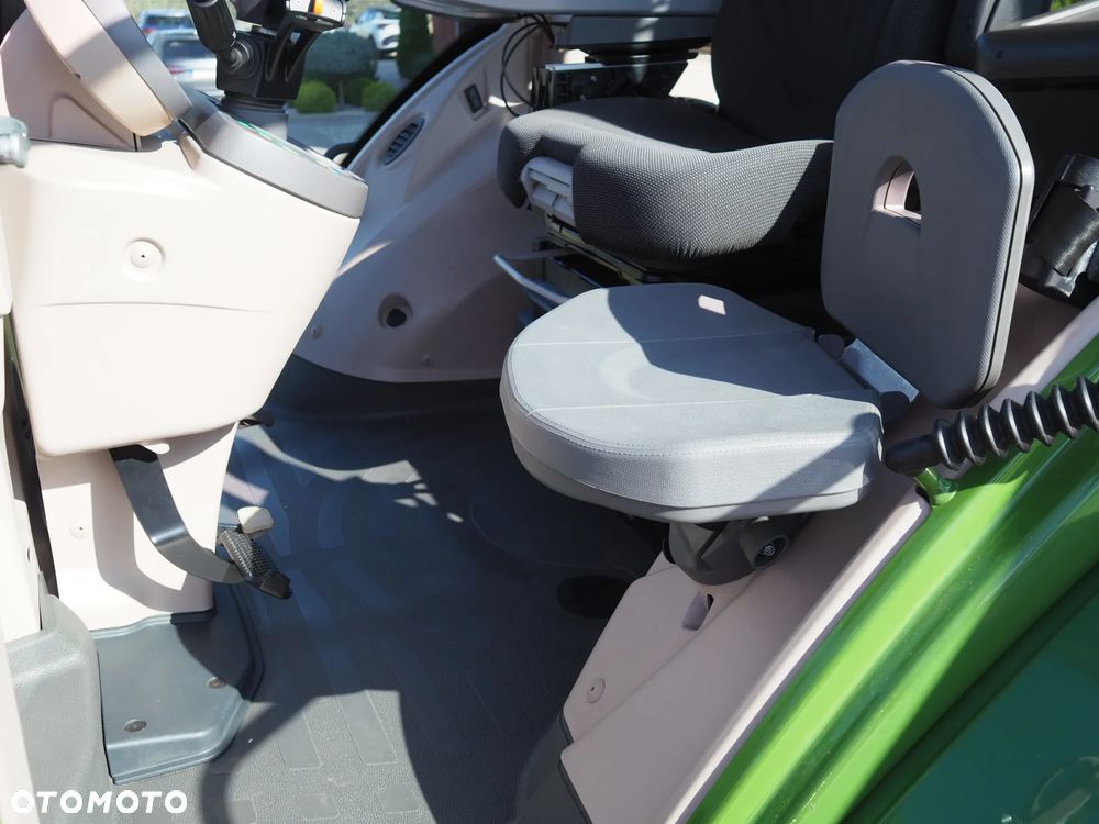 Fendt 828 Vario S4 ProfiPlus, GPS - 7