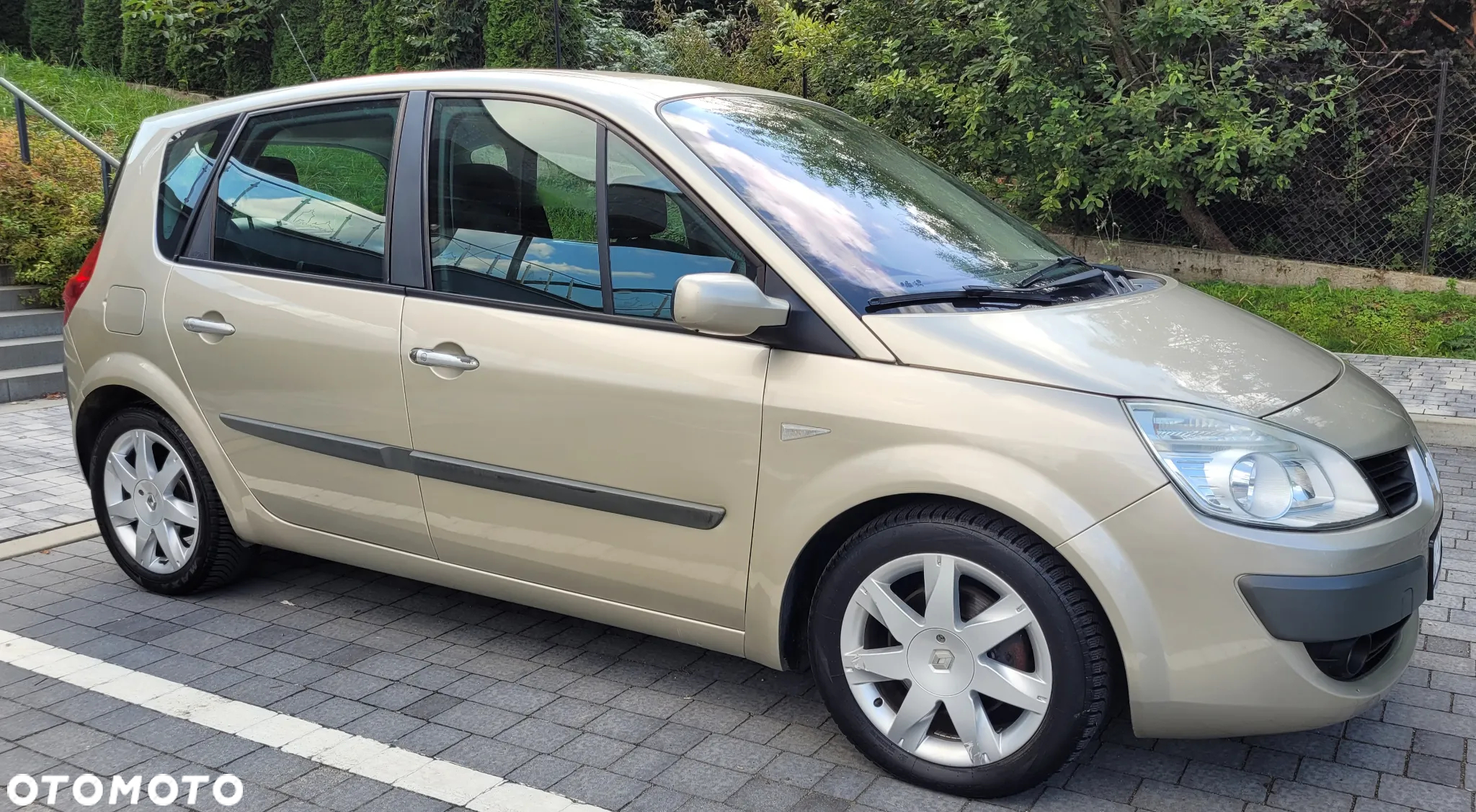 Renault Scenic 2.0 Confort Authentique - 7