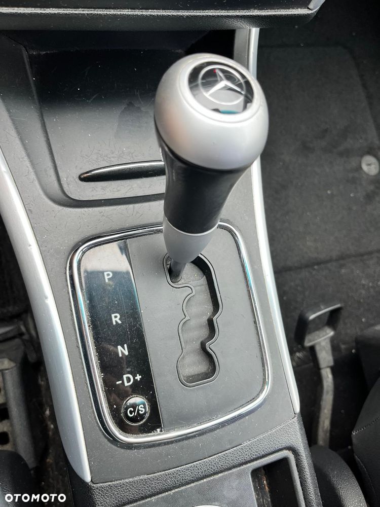Mercedes-Benz Klasa B 200 CDI DPF Autotronic - 8