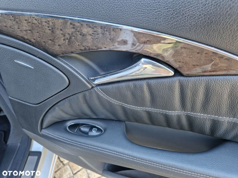 Mercedes-Benz Klasa E 220 CDI Automatik Avantgarde - 16