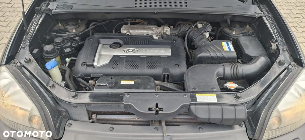 Hyundai Tucson 2.0 2WD GLS - 34