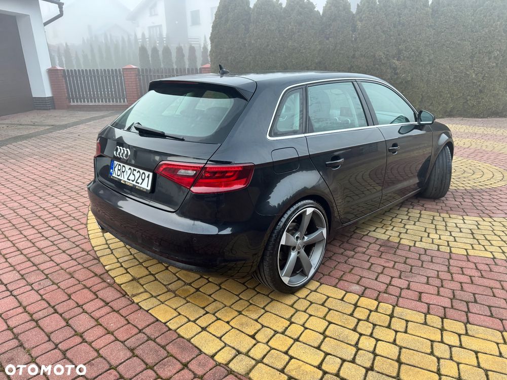 Audi A3 Sportback 2.0 TDI Attraction - 4