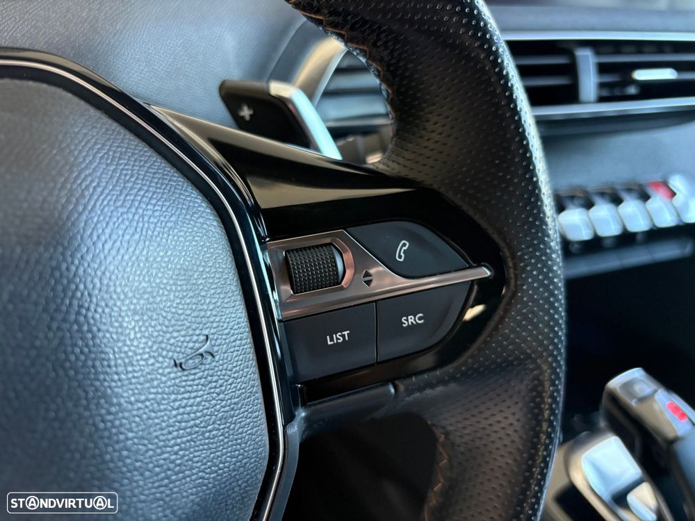 Peugeot 3008 1.2 PureTech GT Line EAT8 - 13