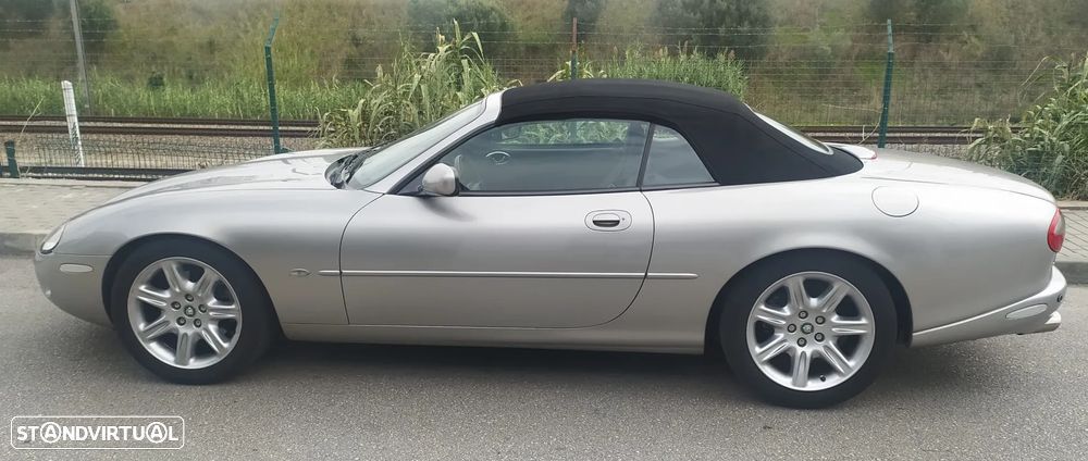 Jaguar XK XK8 4.0 Convertible Pele - 2