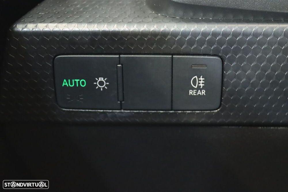 Audi A1 Sportback 25 TFSI Advanced - 18