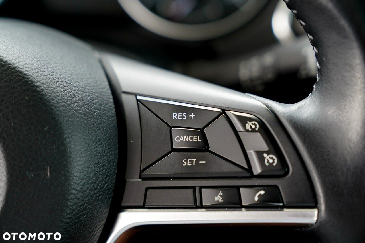 Nissan Qashqai - 35