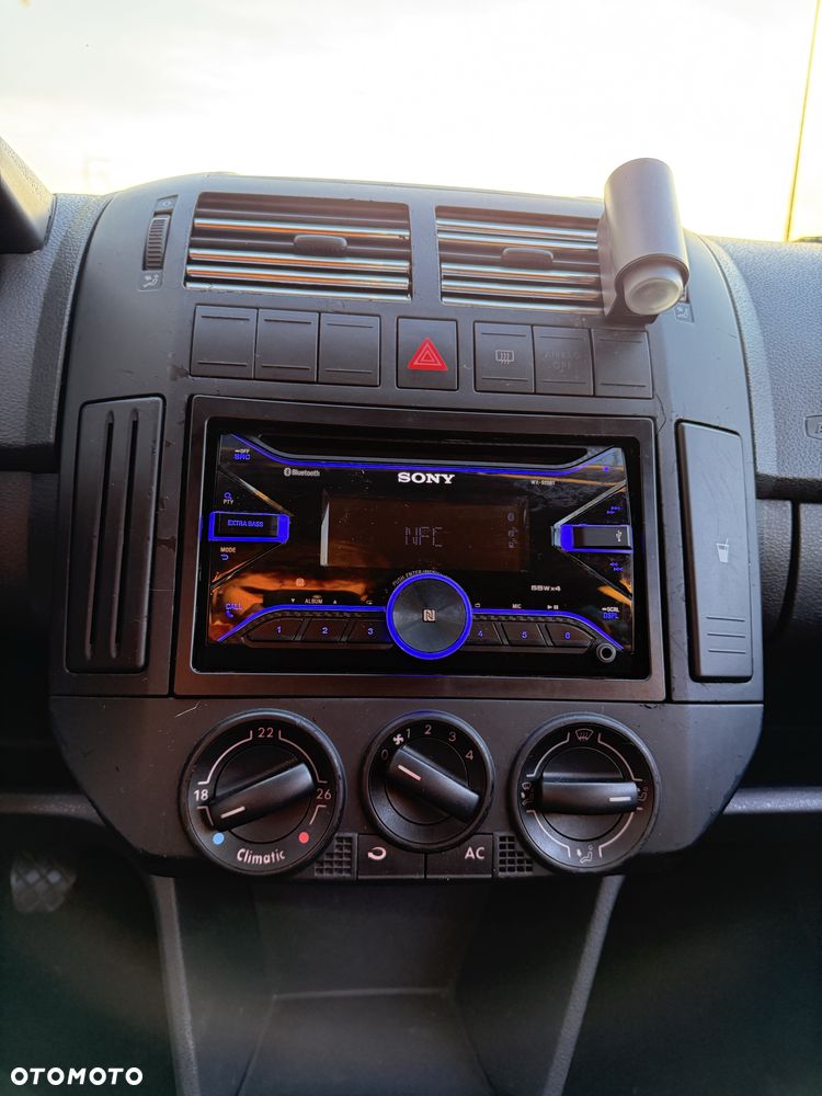 Volkswagen Polo - 5