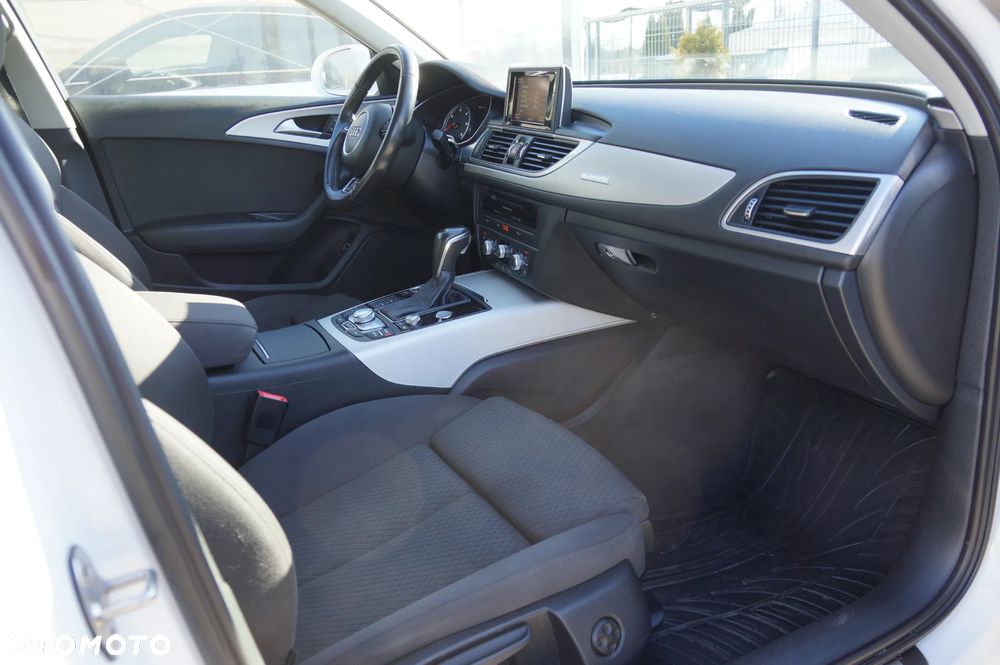 Audi A6 Avant 2.0 TDI quattro S tronic - 27