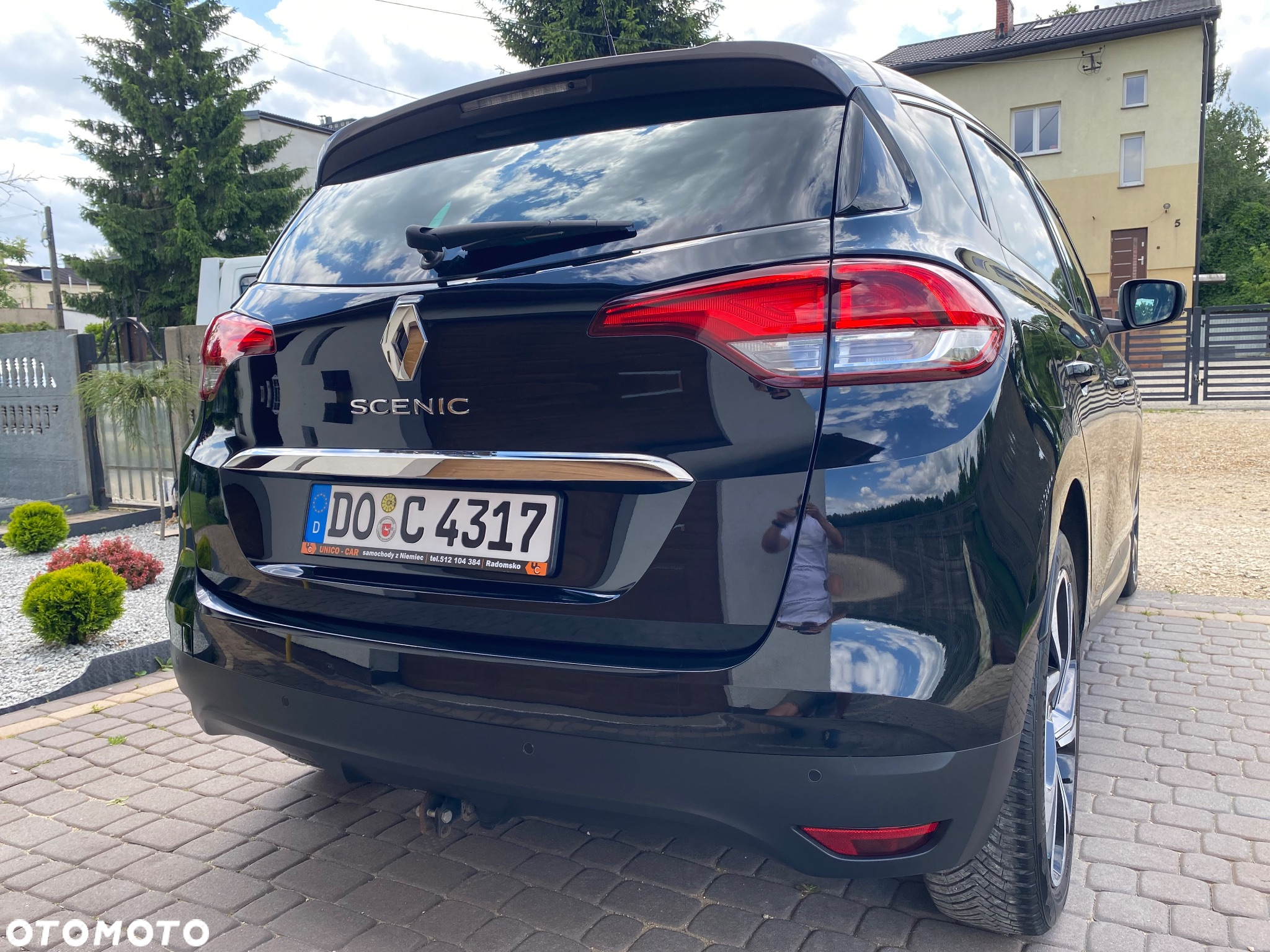 Renault Scenic 1.6 dCi Bose - 8