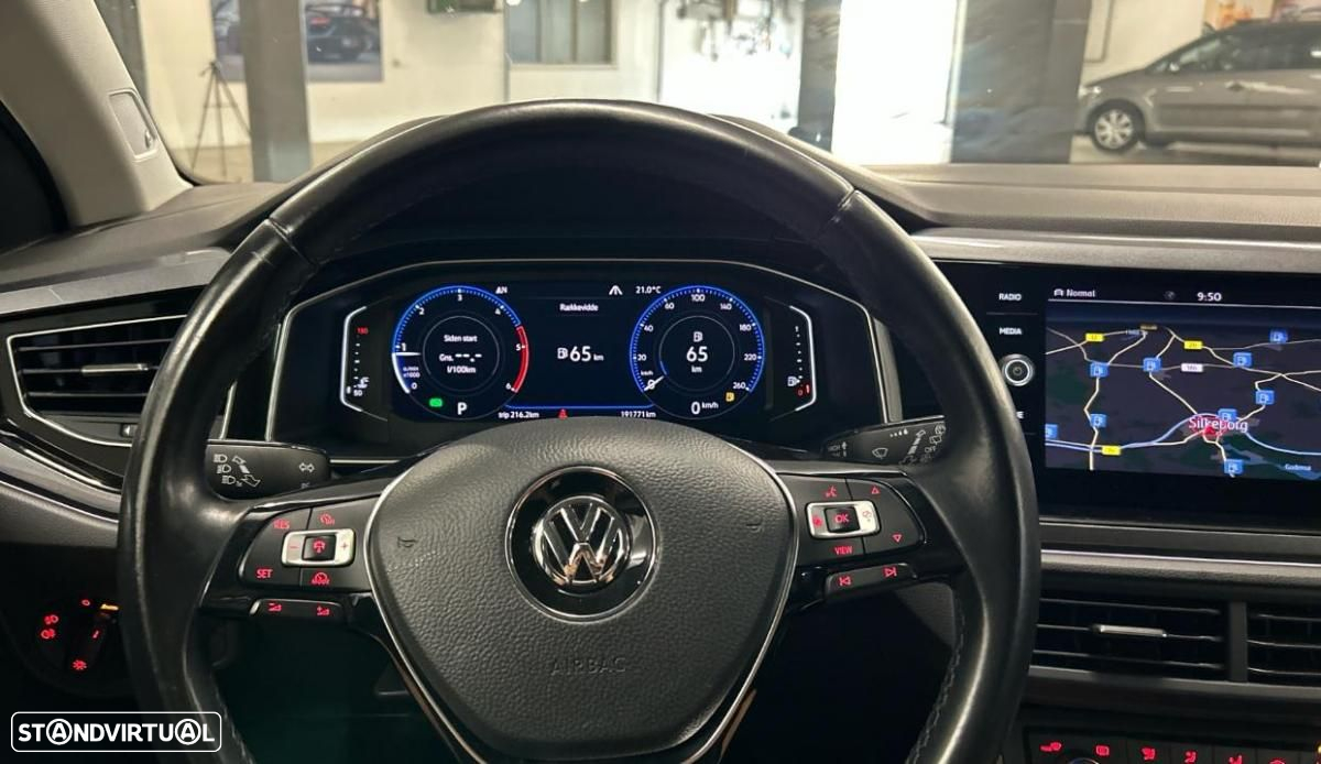 VW Polo 1.6 TDI Highline DSG - 4