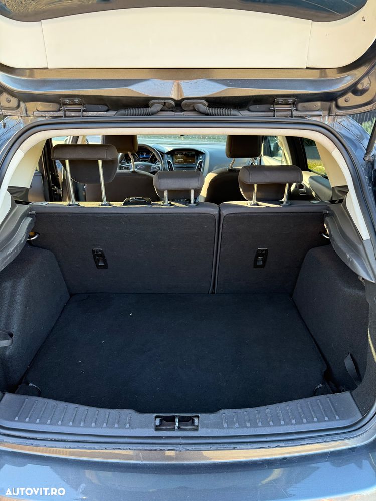 Ford Focus 1.0 EcoBoost Titanium - 13