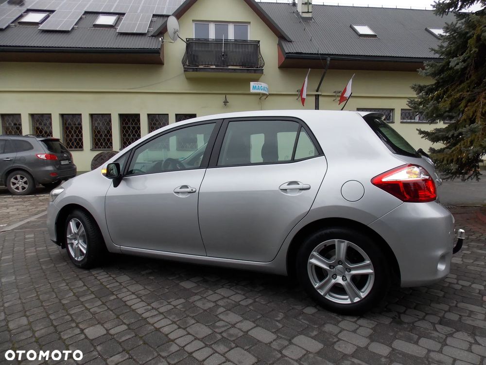 Toyota Auris 1.33 Dual-VVT-i Comfort - 4