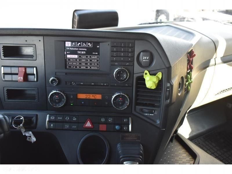 Mercedes-Benz Actros - 23