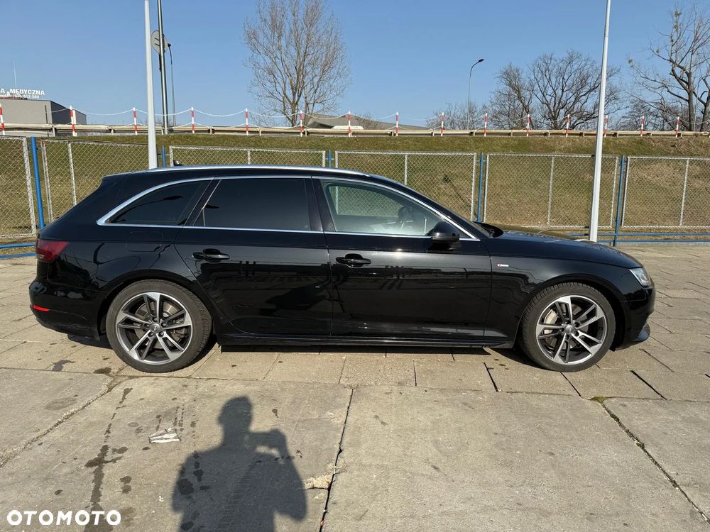 Audi A4 - 4