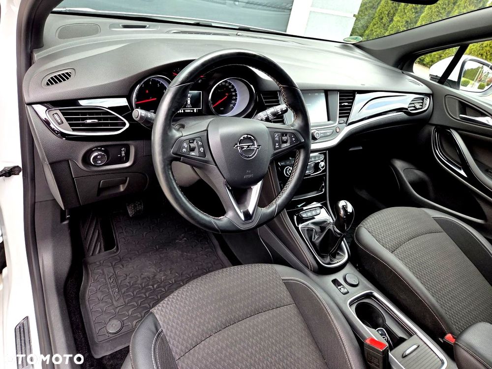 Opel Astra - 15