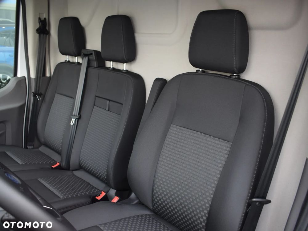 Ford transit - 17