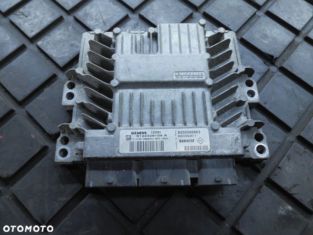 STEROWNIK 8200565863 RENAULT MEGANE 2 II 1.5 DCI POSIADAM 4 SZT - 5