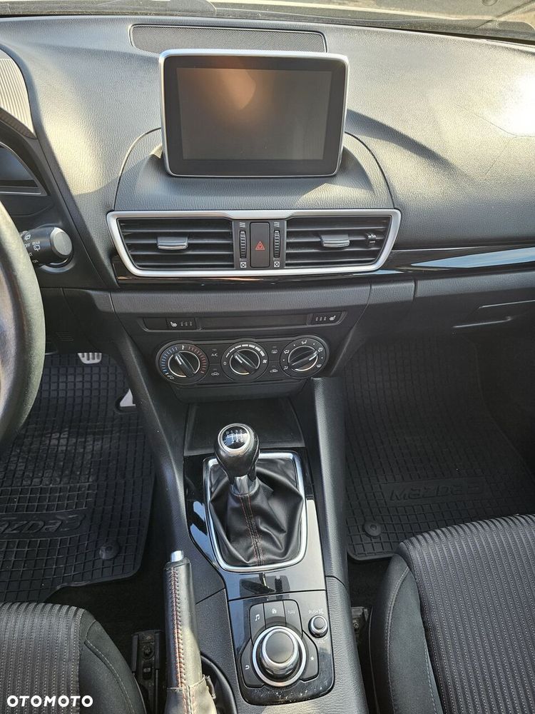 Mazda 3 - 12