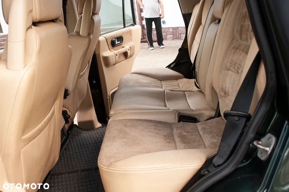 Land Rover Discovery - 22