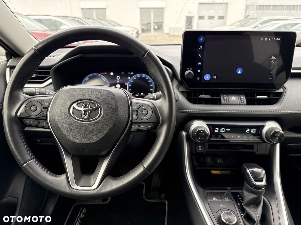 Toyota RAV4 - 10