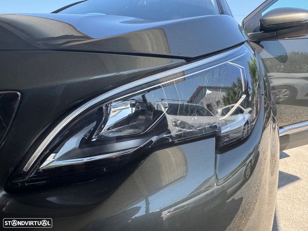 Peugeot 5008 1.5 BlueHDi Allure Pack - 31