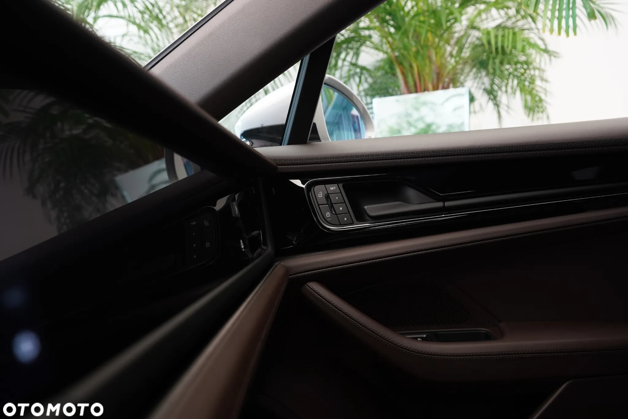 Porsche Panamera 4S E-Hybrid - 17