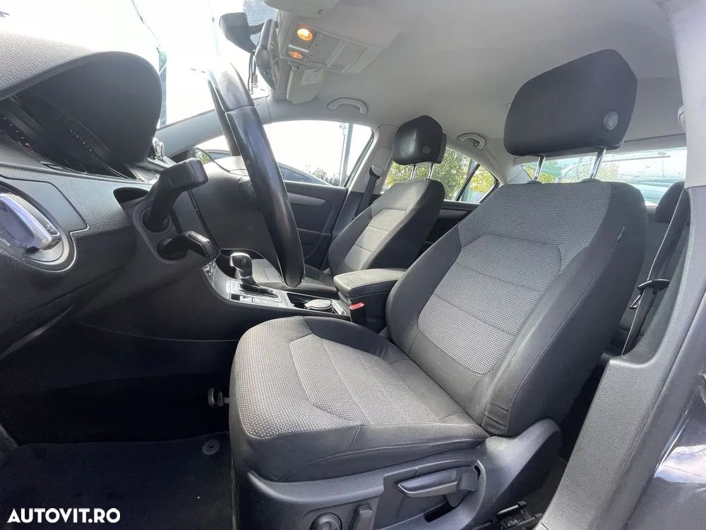 Volkswagen Passat 2.0 TDI BlueMotion Tehnology DSG Trendline - 9