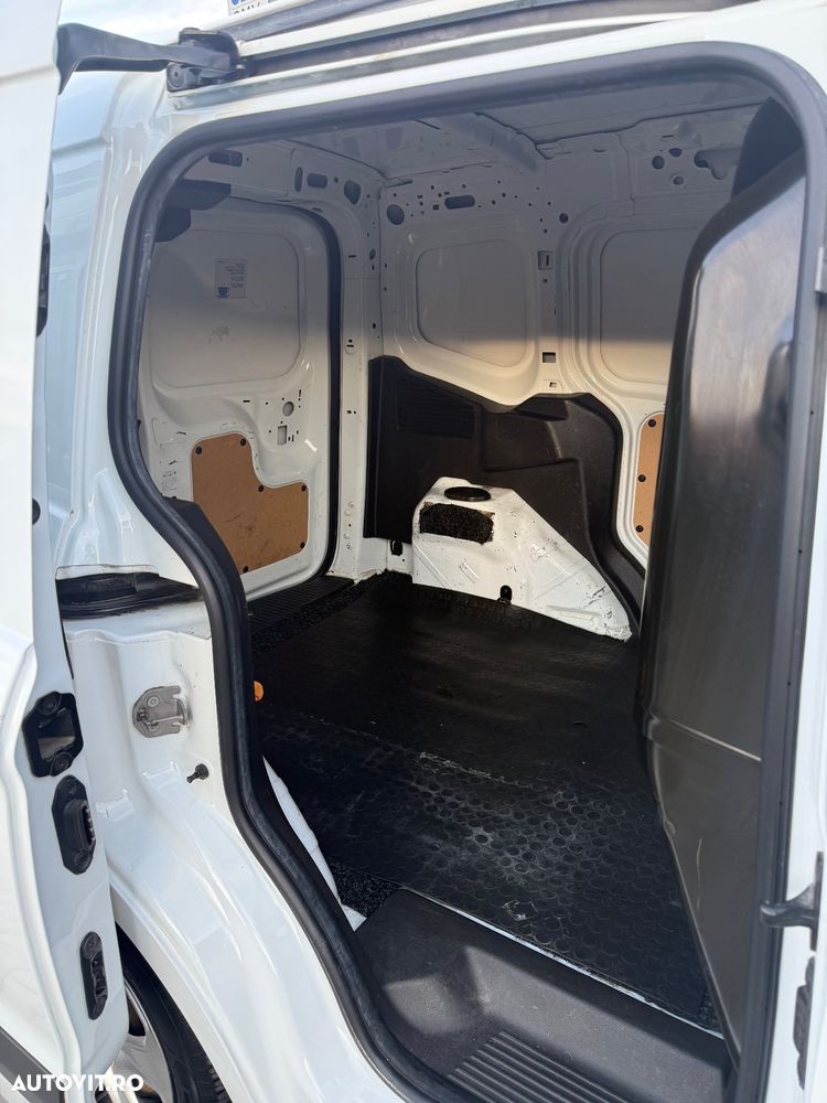 Ford TRANSIT-COURIER - 10