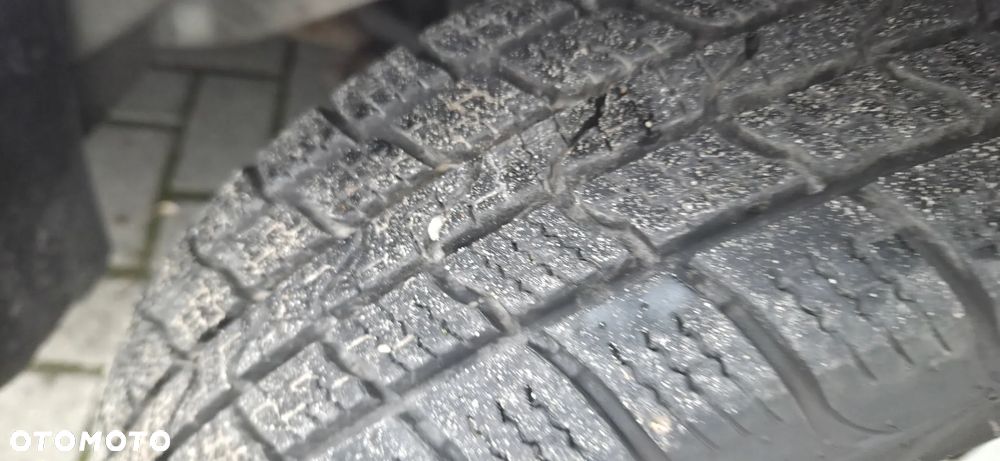 Chevrolet Spark - 22