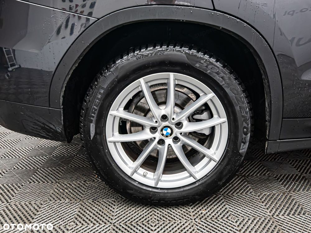 BMW X3 xDrive20i - 30