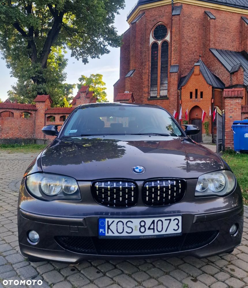 BMW Seria 1 118I 2005 photo 3