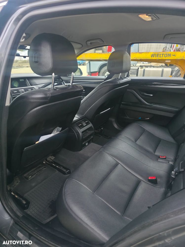 BMW Seria 5 518d AT - 6