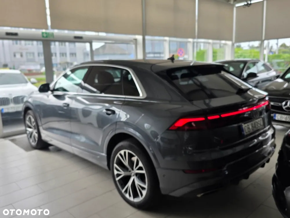 Audi Q8 - 3
