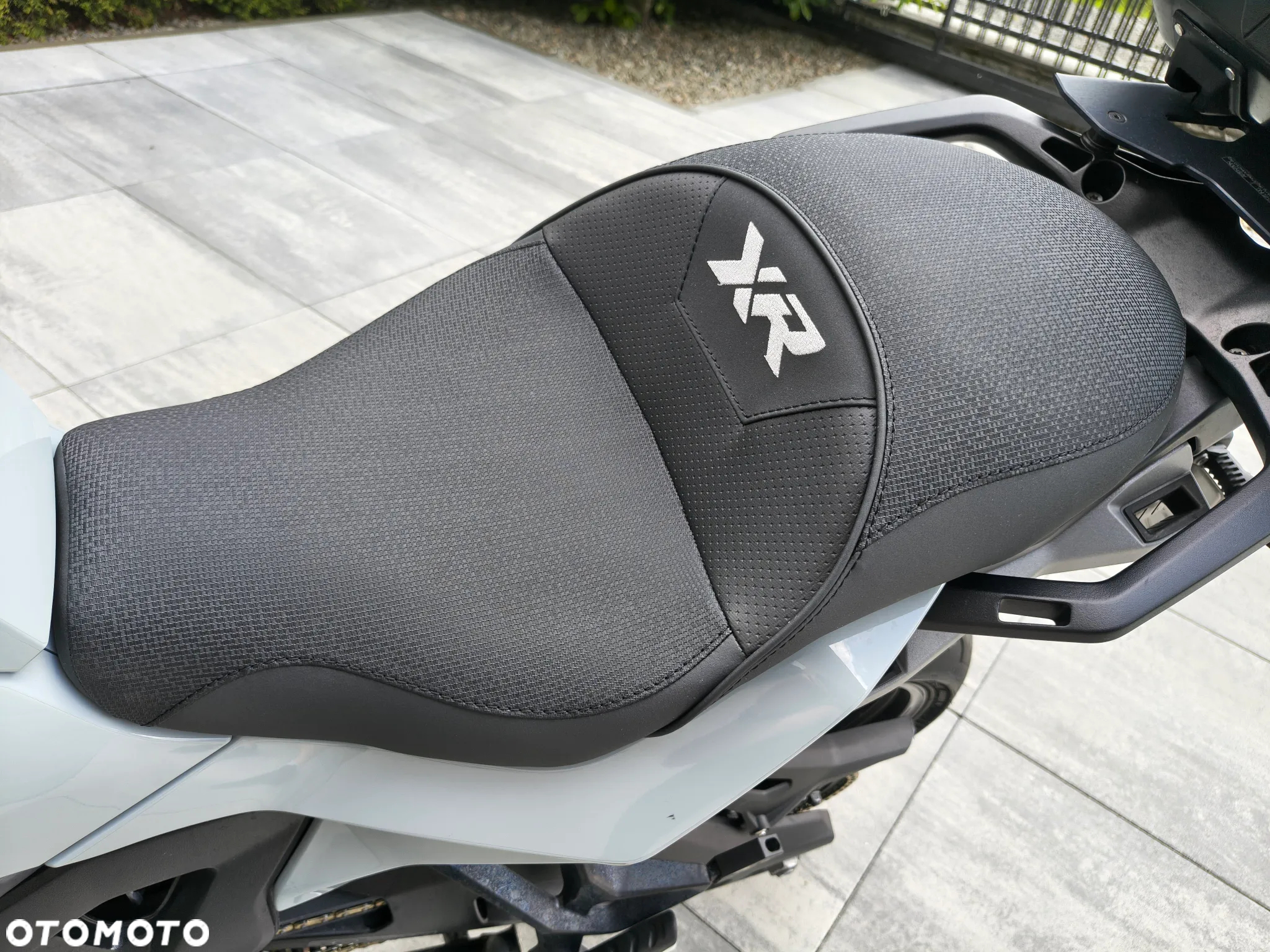 BMW XR - 7