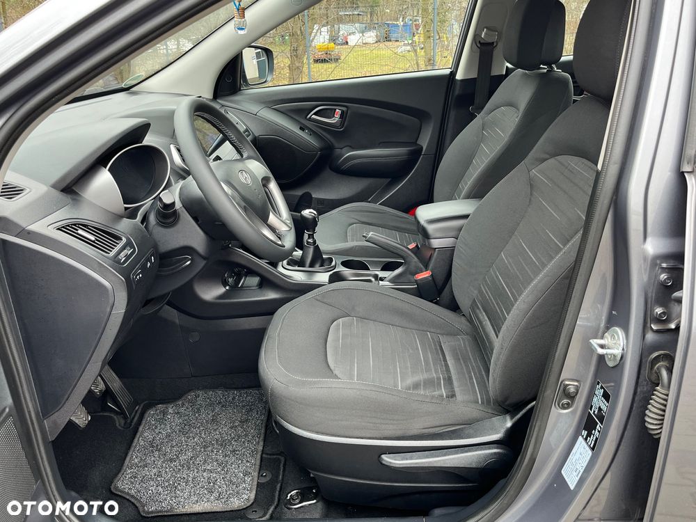 Hyundai ix35 1.6 2WD blue Style - 10