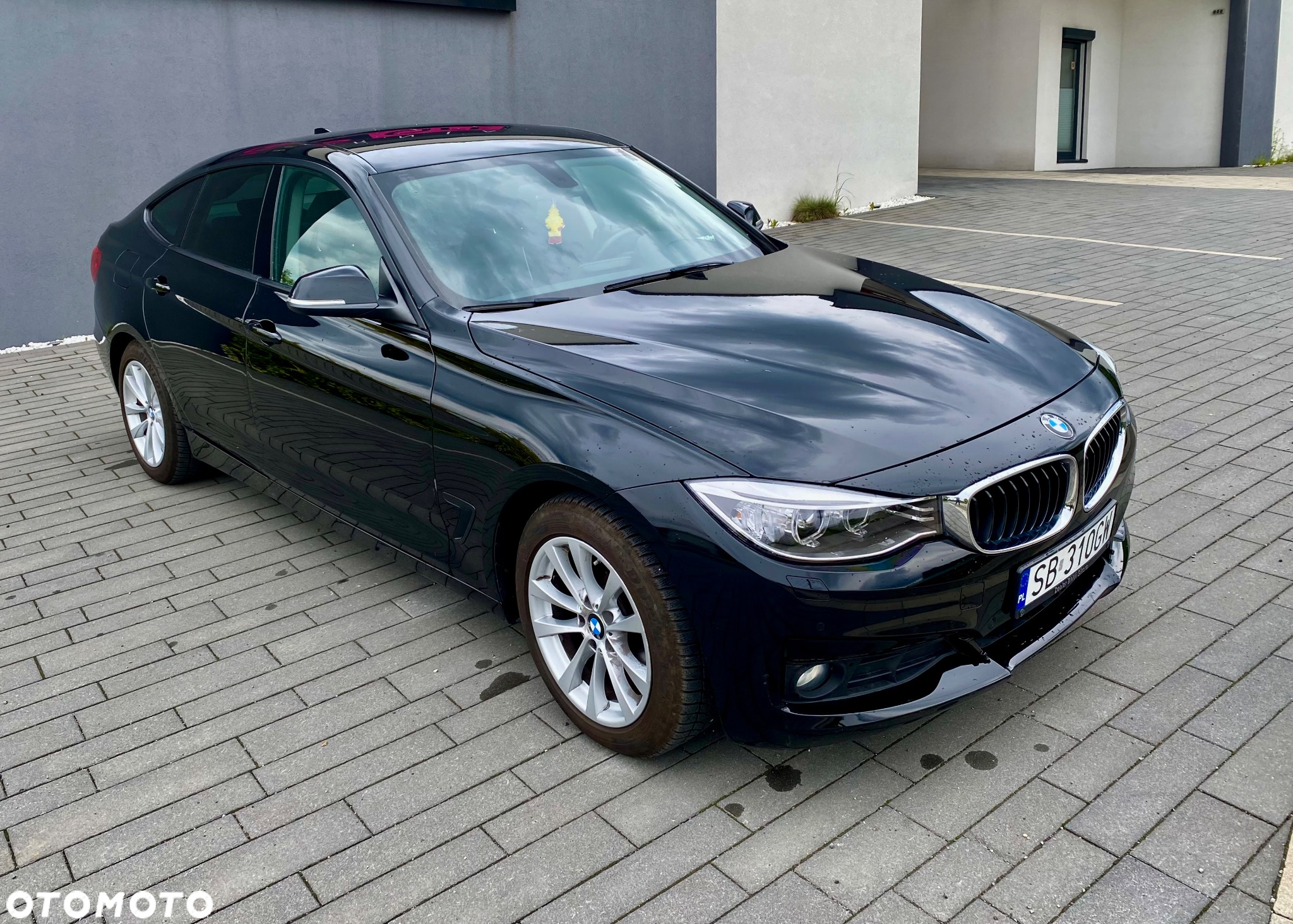 BMW 3GT 320i GT Sport Line - 3