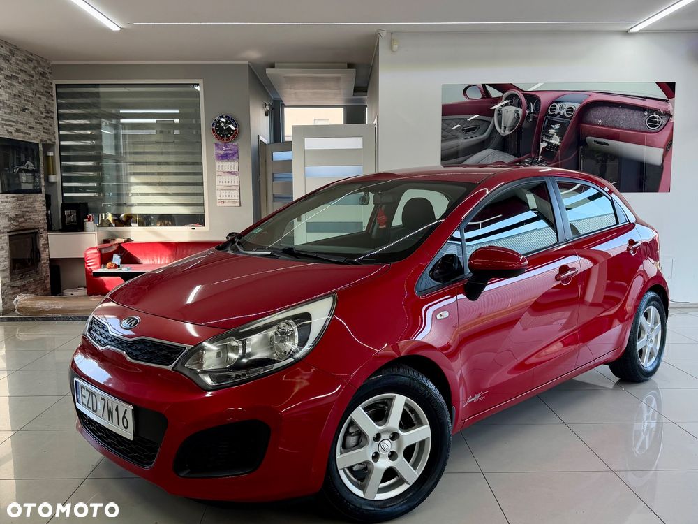 Kia Rio 1.2 L - 33