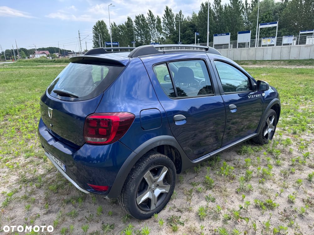 Dacia Sandero TCe 90 (S&S) Comfort - 9