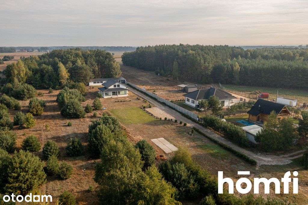 Nowoczesny dom przy lesie z prywatnym stawem - Pełny obrazek: 3/16