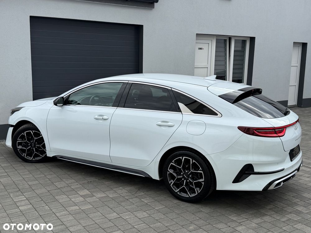 Kia ProCeed 1.5 T-GDI DCT7 OPF GT LINE - 26