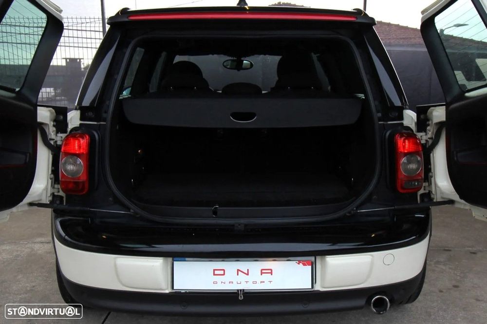 MINI Clubman Cooper D - 18