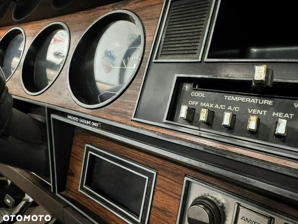 Dodge RAM - 12
