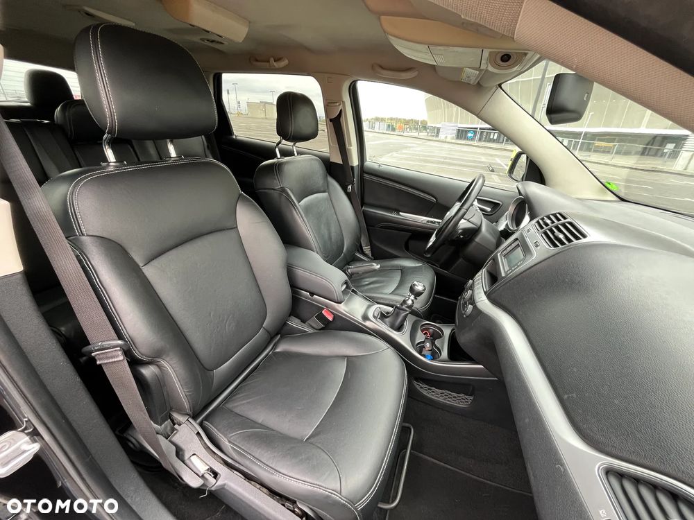 Fiat Freemont 2.0 Multijet Urban - 12