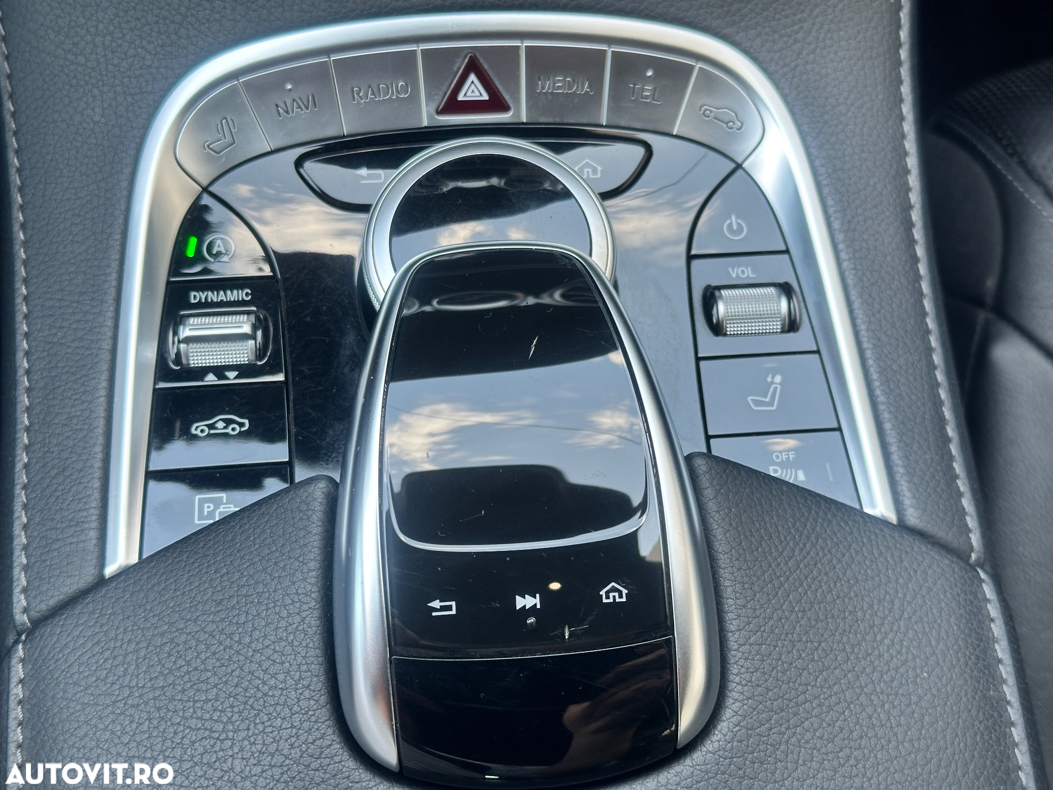 Mercedes-Benz S 400 d 4Matic 9G-TRONIC - 33